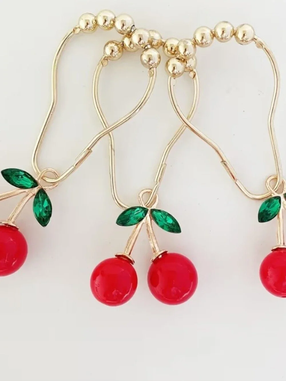 Vanderbilt Home Whimsical Cherries 12-PC Fashion Shower Hooks